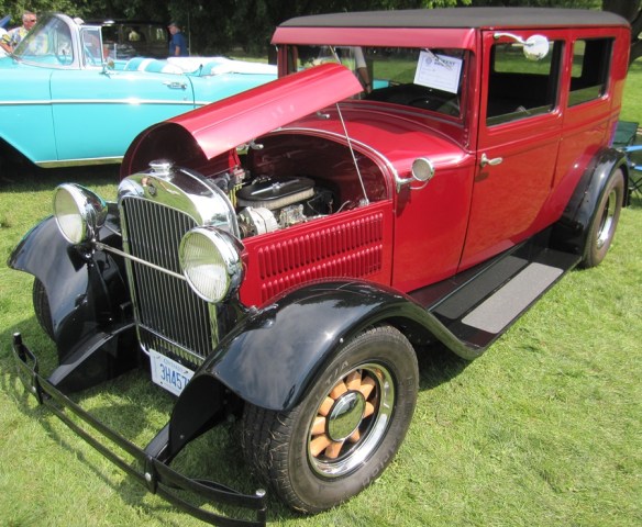 1930s Saloon style 